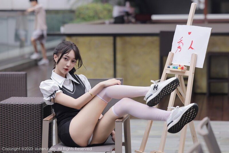 玥儿玥 白色内衣搭配性感白色丝袜 妙多姿的娇躯亭亭而立 妩媚姿态淋漓呈现[69P/801M]