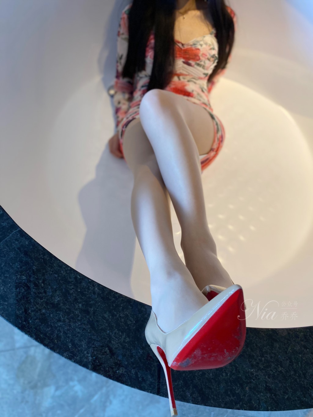 安乔乔儿(Nia乔乔) – 温柔少妇风