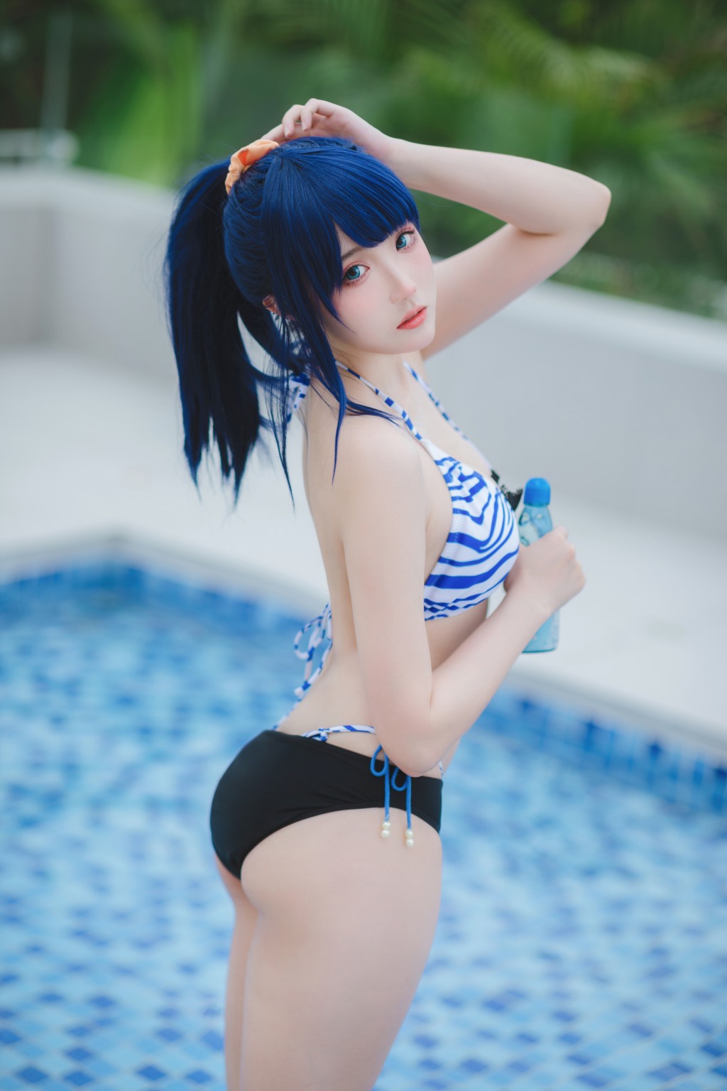 Momoko葵葵 &瓜希酱 SSSS.GRIDMAN 宝多六花&新条茜 泳装