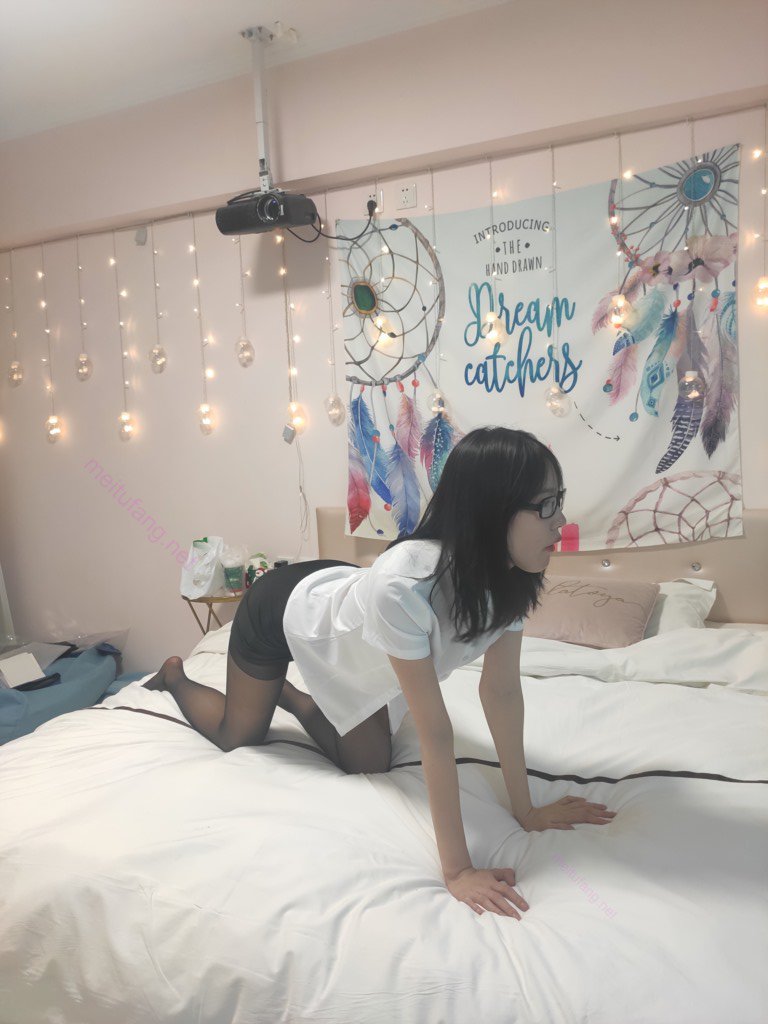 飞飞2019.12.11(S)超大尺度私拍套图