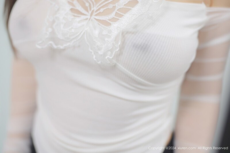 诗诗 办公室场景 性感黑色OL服饰 娇媚丰腴有致惹火身段十足动人呈现[81P/118M]