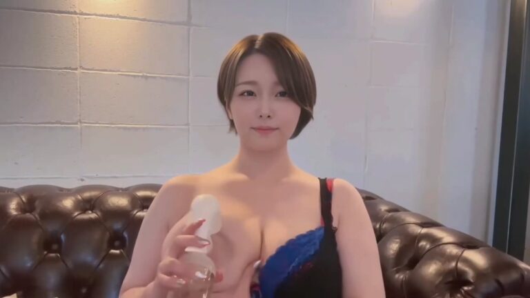 Youtube逆天吸乳器教学视频百万观看日本巨乳博主真人演示