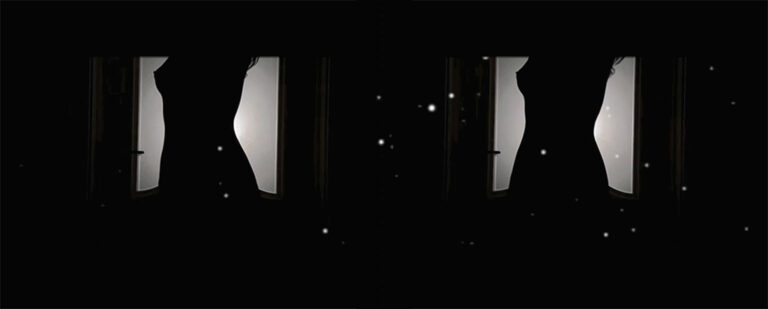 抖音擦边网红桃柒柒酱开灯关灯裸舞葡萄都看到【25秒完整版】