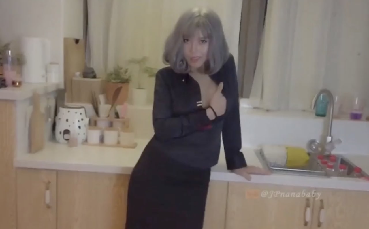  [呱呱录屏] 厨房做爱，吃饭还是吃大屌？的。