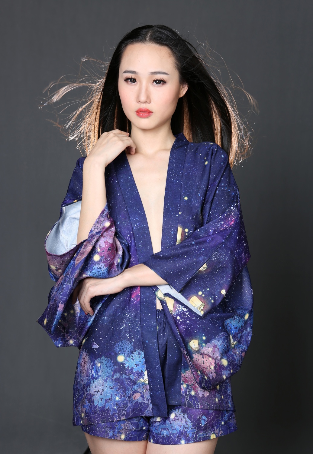 高价购买 超有气质模特 贝拉(S)大尺度无水印拍套图[522/429M]