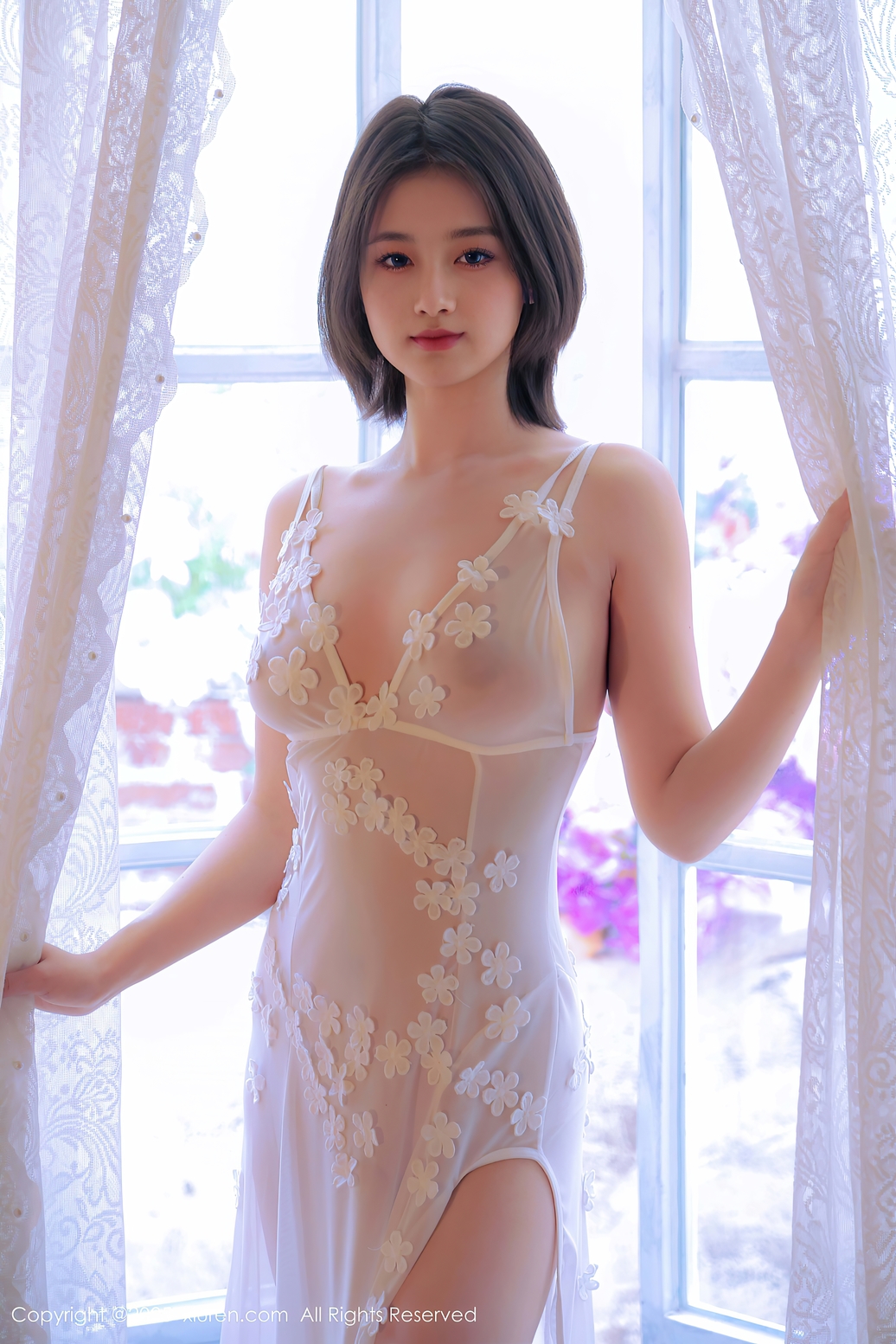 新人 小橘子 性感白色蕾丝连体短裙 曼妙身姿摄人心魄 熟女气息妩媚呈现[86P/834M]