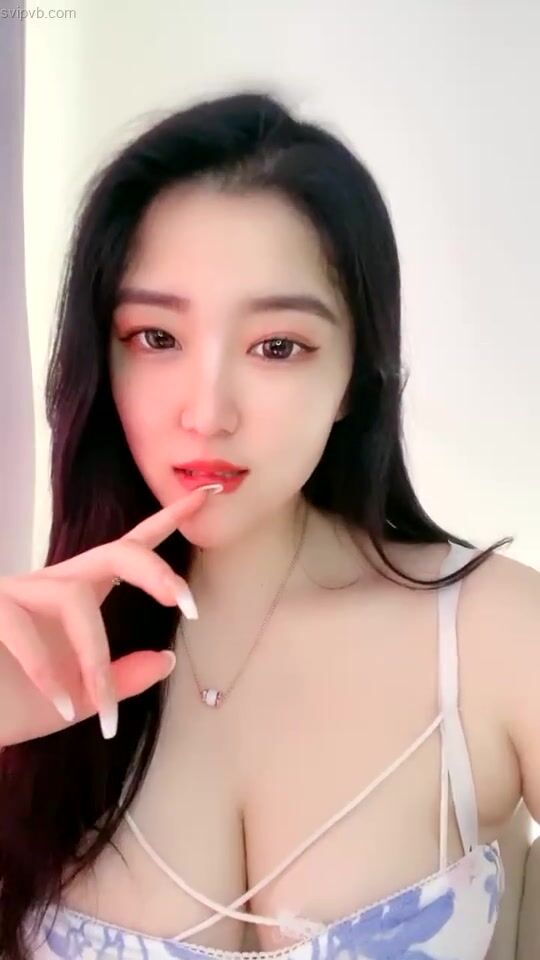  [呱呱录屏] 超美尤物这奶子真劲爆正点满屏都是白花花的嫩肉好想舔一舔2.