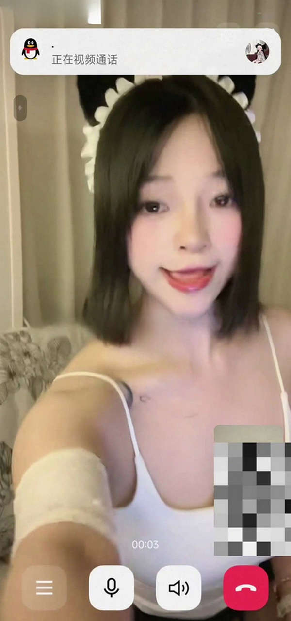 精选主播一对一 三位高颜值美女一对一 大尺度[6V/2.33G]