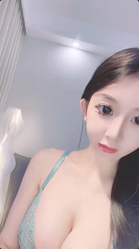 極品身材綠播女神奈子的雪下海福利[6V/7.5G]